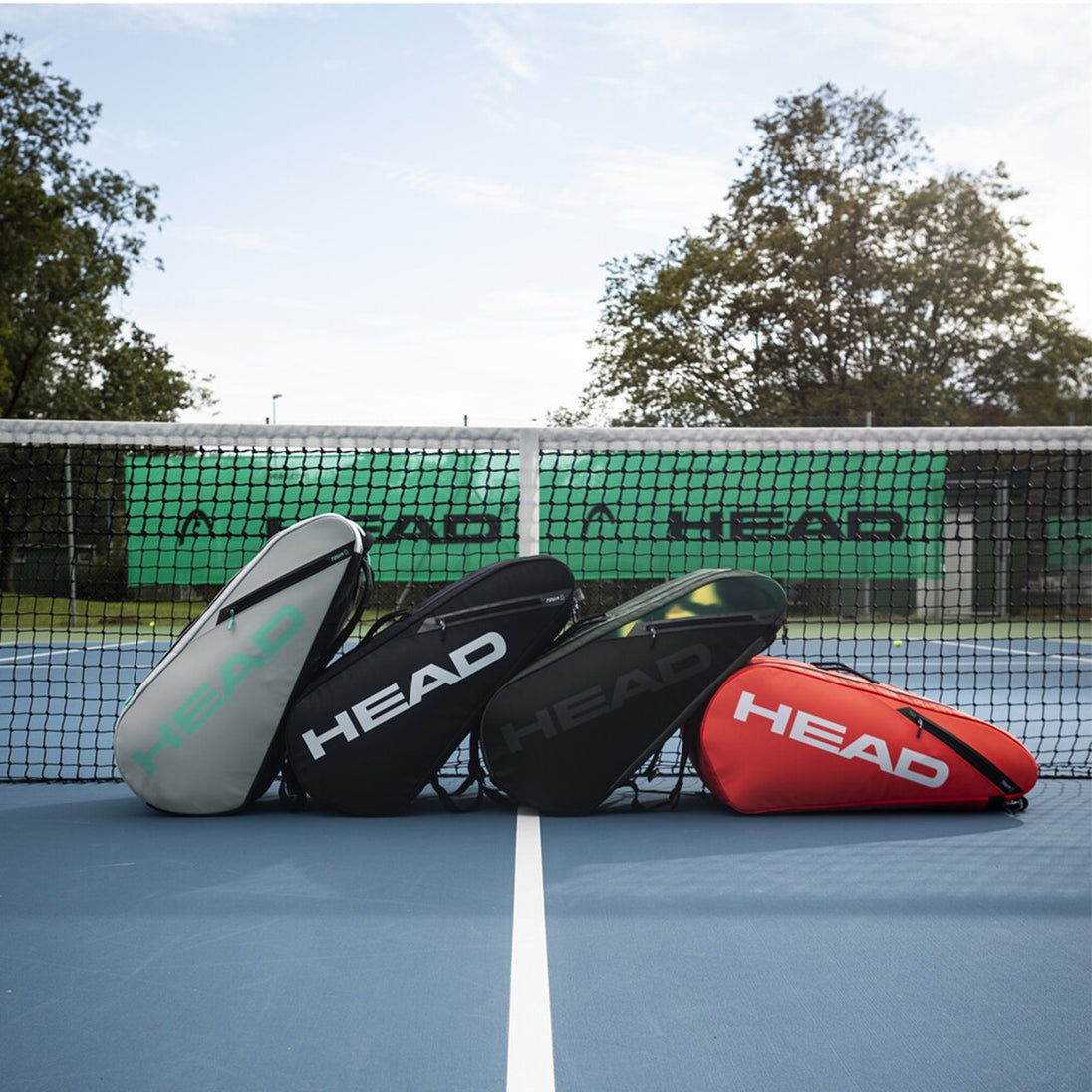 260614 Head Tour 12R Tennis Racquet Bag  (Black/White)
