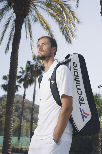 40TOUWHI12 Tecnifibre Tour Endurance 12R Tennis Bag (White)