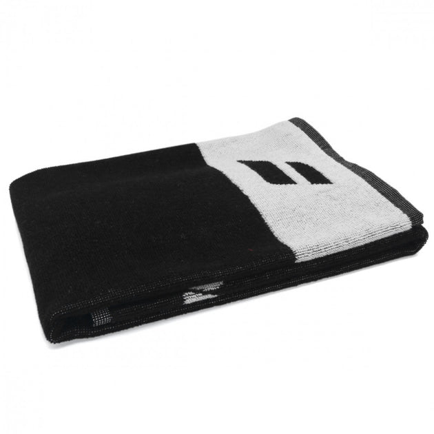 5UB1391-2001-Babolat-Medium-Tennis-Towel-Black-White