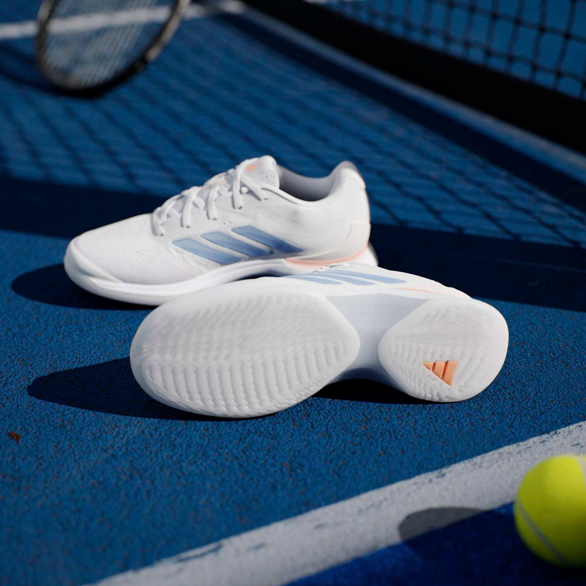 JP8858 Adidas Women's Avacourt 3 Tennis Shoes (Core Black/Halo Blue)