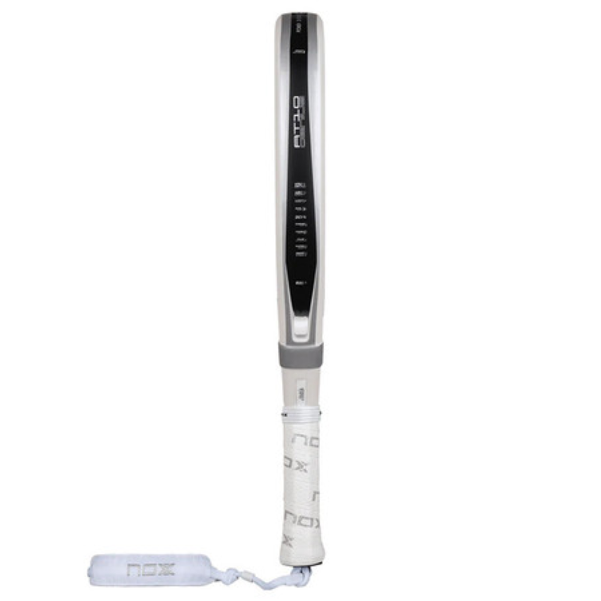 PAT10GENIUS1226_Nox_AT10_Genius_Alum_Xtrem_By_Agustin_Tapia_8K_Padel_Racket