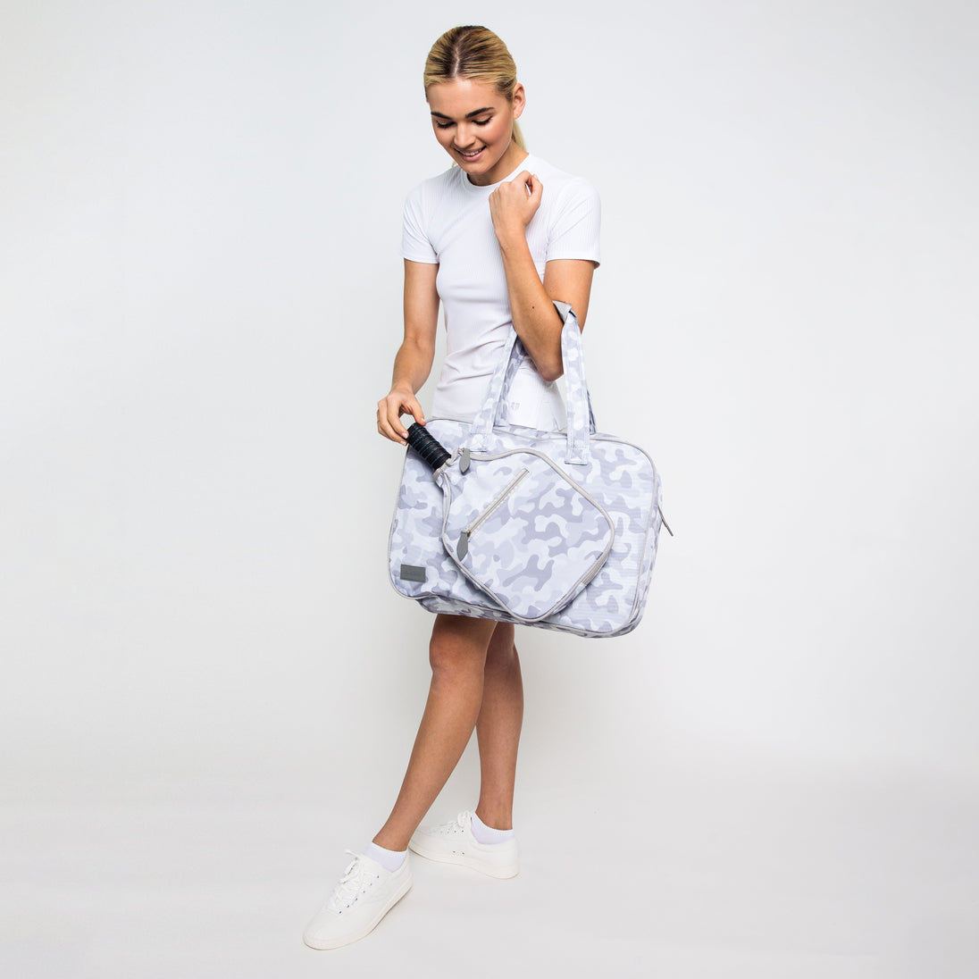 Ame & Lulu Pickleball Tote (Grey Camo)