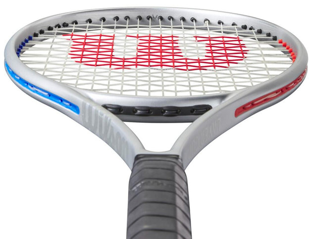 WR158910U Wilson Blade 98 v8 16x19 Laver Cup LTD Tennis Racquet