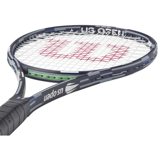 WR178211U Wilson US Open Blade 98 v9 16x19 Tennis Racquet