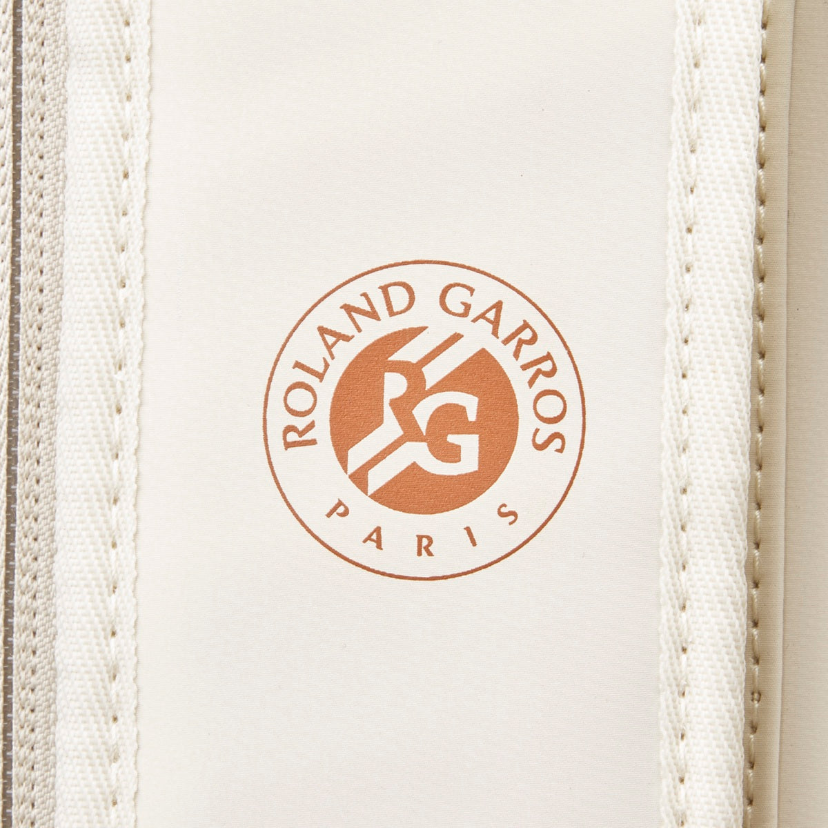 WR8042701001 Wilson Roland-Garros Tennis Backpack (Cream/Clay)