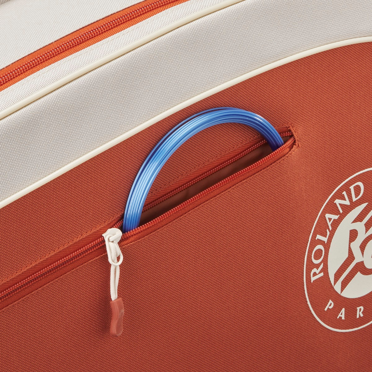 WR8045401001 Wilson Roland-Garros Team 6 Pack Tennis Bag (Cream/Clay)
