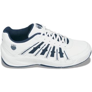 Give your young tennis player the best with Junior tennis shoes for ...