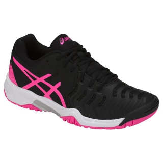 hot pink and black tennis shoes
